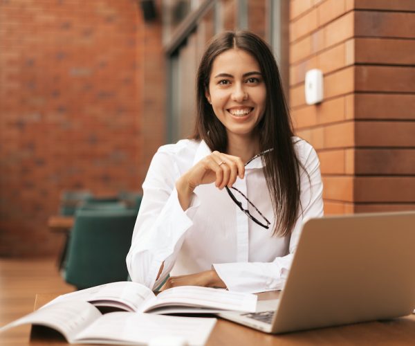 Female Math Tutor for IGCSE and A-Level in Mumbai